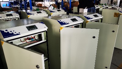 車間粉塵廢氣處理設備，執(zhí)信環(huán)保為工業(yè)加工提供除塵設備。
