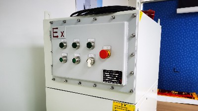 執(zhí)信環(huán)保,工業(yè)防爆集塵器,金屬粉塵除塵設(shè)備,生產(chǎn)制造！