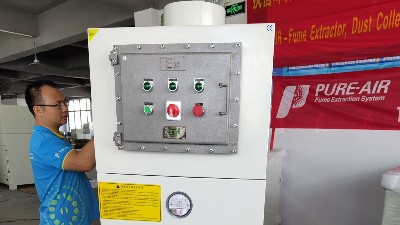 執(zhí)信環(huán)保工業(yè)防爆粉塵吸塵器,防爆除塵設(shè)備10年專業(yè)制造企業(yè)！