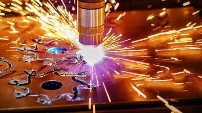 執(zhí)信環(huán)保激光切割煙霧過濾器廠家，帶您了解激光切割技術(shù)的前世今生！