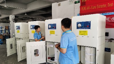 焊接煙霧過濾器-移動(dòng)式煙霧過濾器-執(zhí)信環(huán)保凈化焊接煙塵污染！